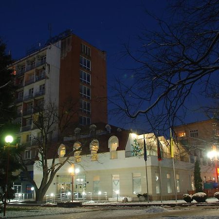 Hotel Ogosta Montana Exterior photo