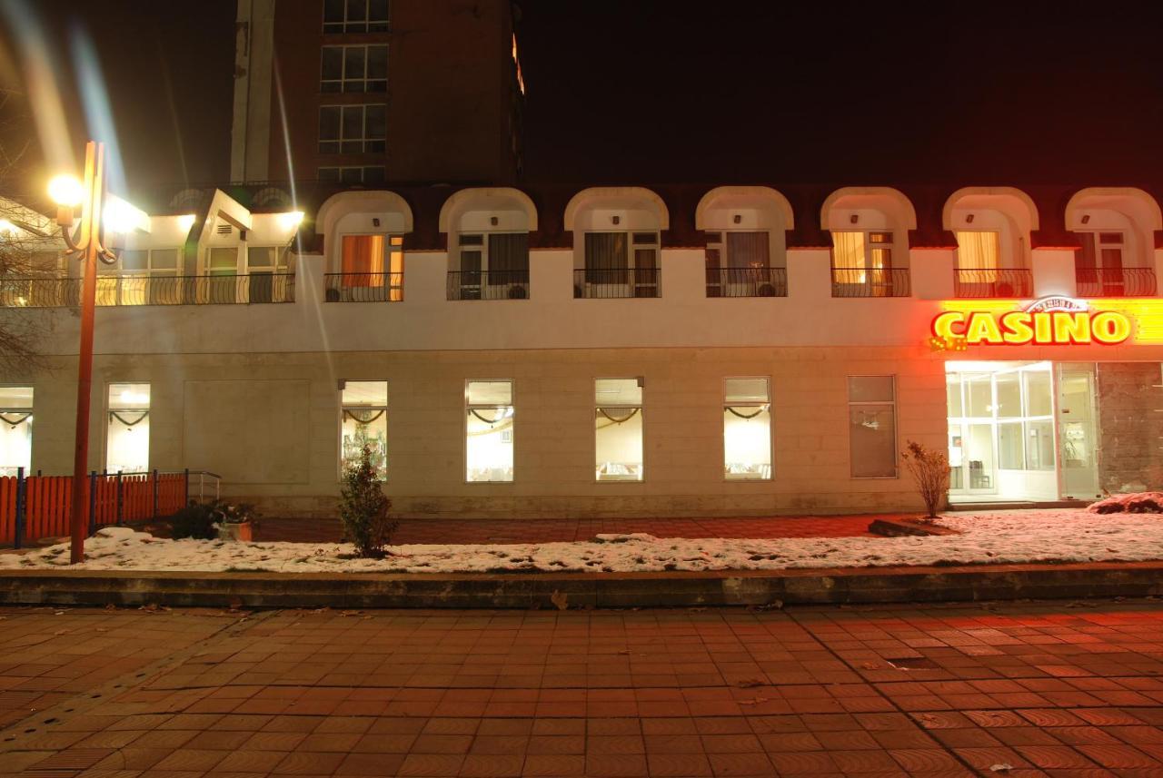 Hotel Ogosta Montana Exterior photo